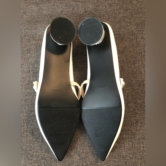 Cream Patent Mary Janes Size 10M - Picture 7 of 12